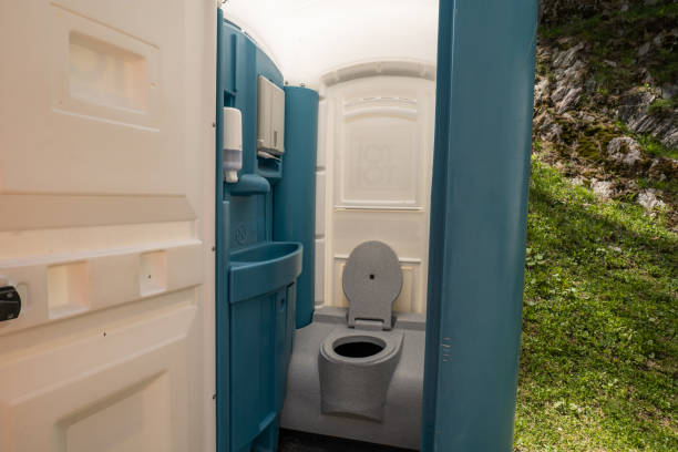 Best Portable bathroom rental  in Pryor Creek, OK